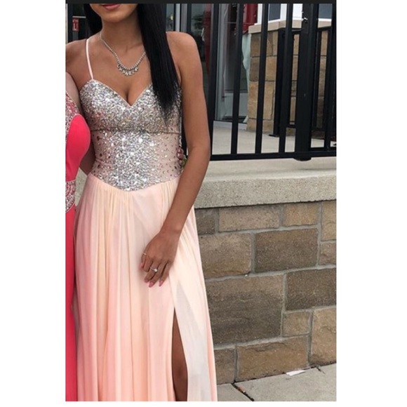 A pretty pink dress💗💘💕💓🤩 - Picture 3 of 3